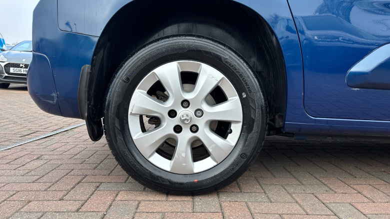 Vauxhall Combo Life 1.5 Turbo D Energy 5dr [7 seat] Diesel Estate